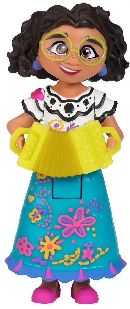 Disney Encanto Ultimate Madrigal Family Gift Set