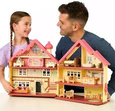 Bluey Ultimate Lights & Sounds Playhouse Exclusive Playset