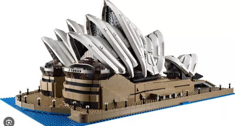 LEGO Sydney Opera House Set 10234