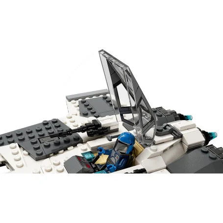 LEGO 75348 Mandalorian Fang Fighter vs. TIe Interceptor